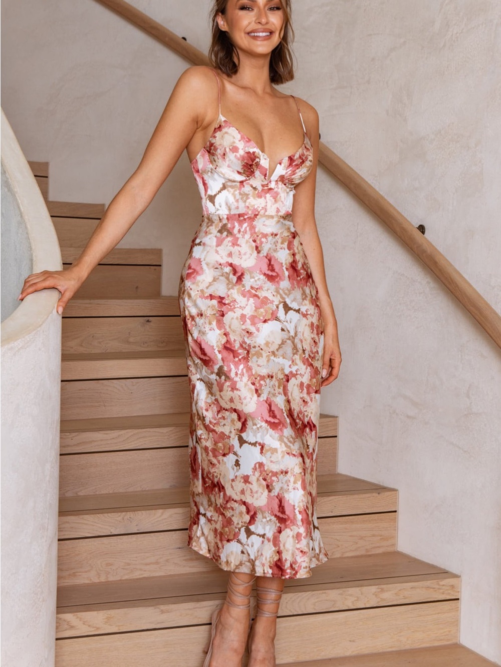Selfie Leslie Pink & Cream Floral Satin Midi Dress